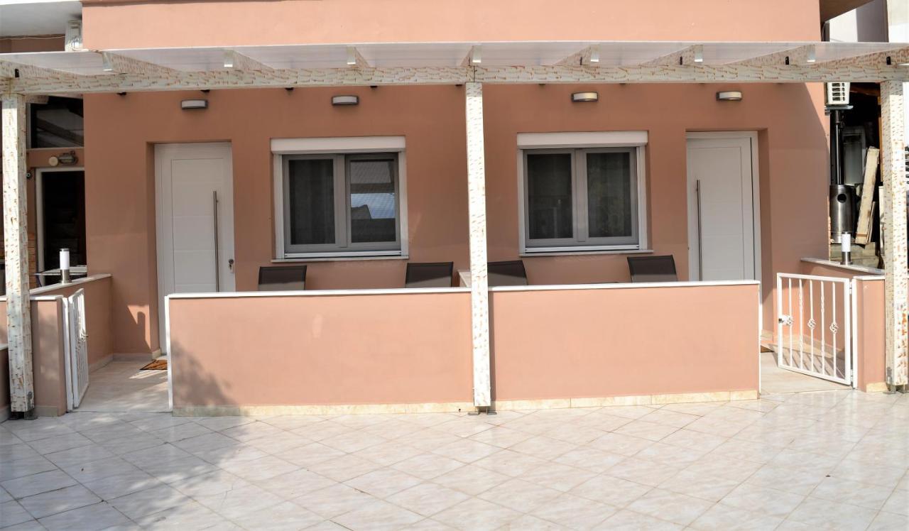Ioni Rooms بوتوس المظهر الخارجي الصورة